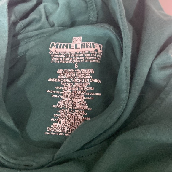 Minecraft light weight hoodie size 6 EUC - Picture 4 of 7